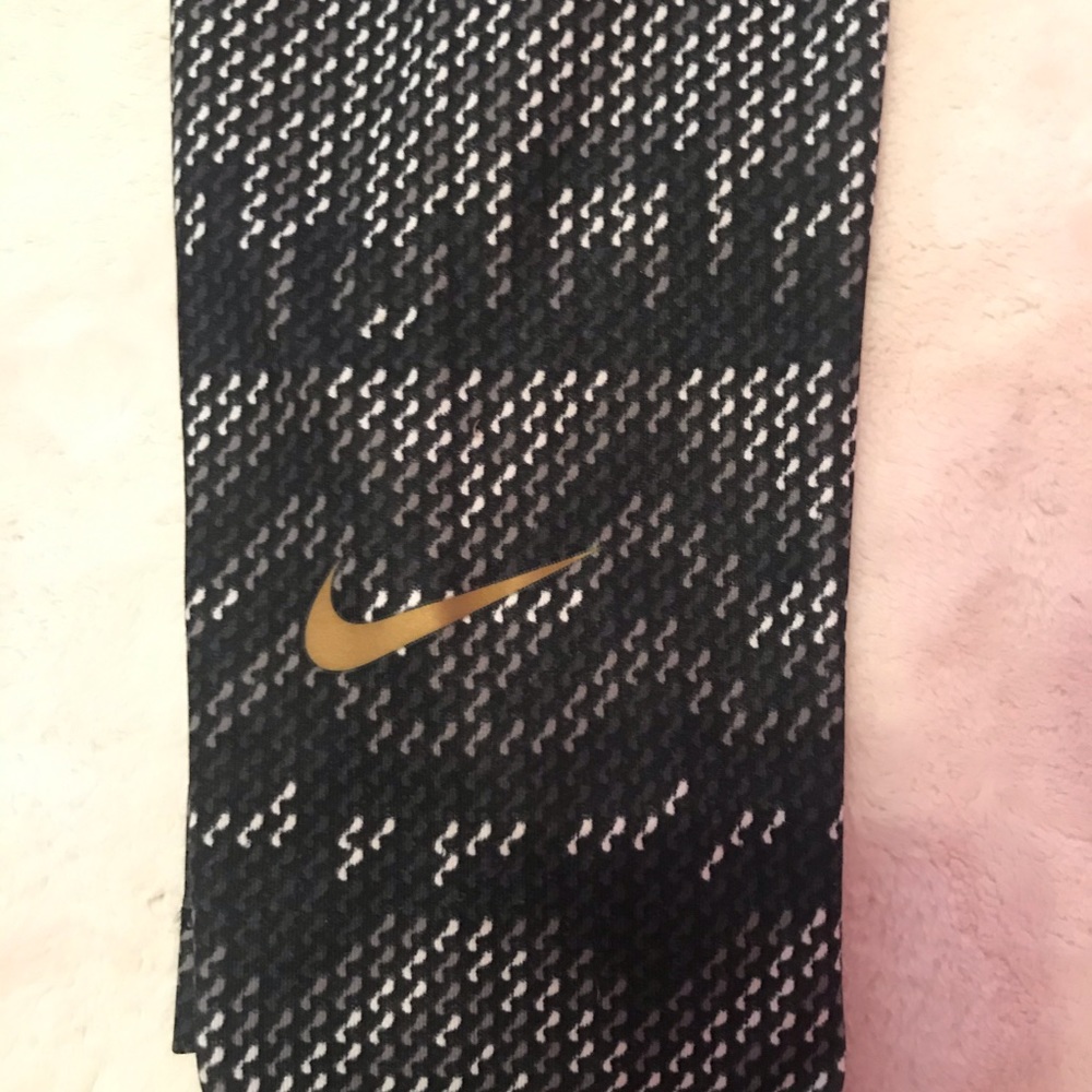Nike Pro Leggings - image 2